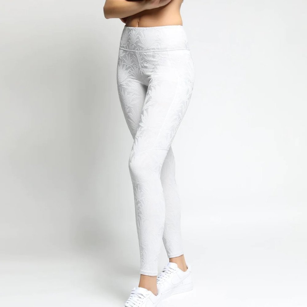 Twenty Montreal Agave 3D Activewear Legging